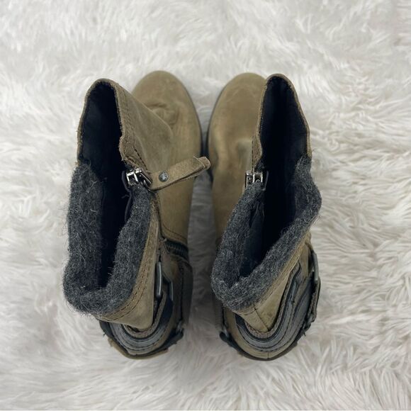 Sorel Lolla Waterproof Buckle Leather Booties - Picture 10 of 13